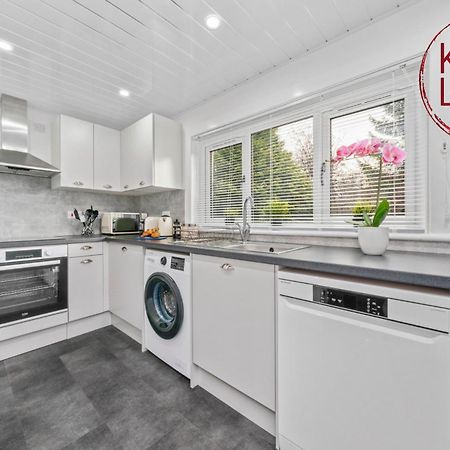 West End House By Klass Living ベルズヒル エクステリア 写真