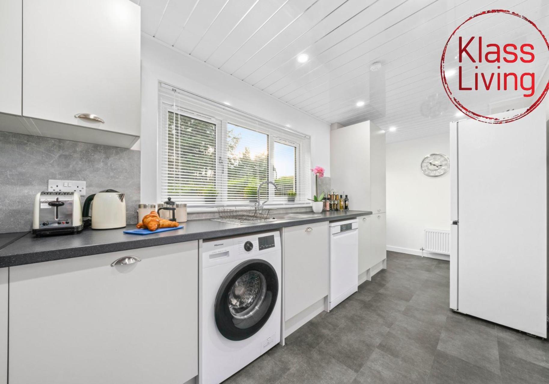 West End House By Klass Living ベルズヒル エクステリア 写真